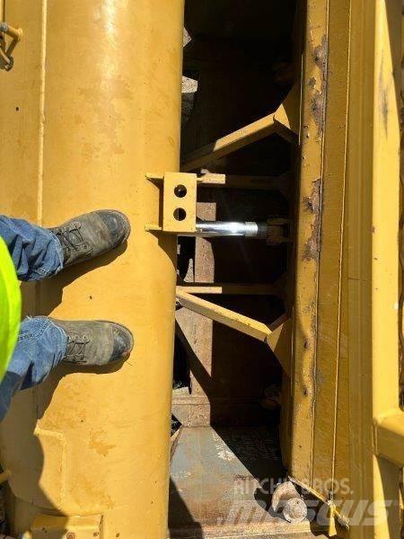 CAT 621G Ruspe