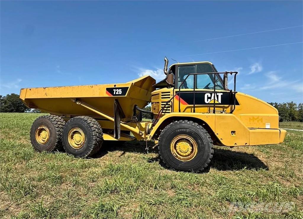 CAT 725 Dumpers articolati