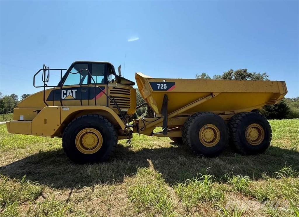 CAT 725 Dumpers articolati