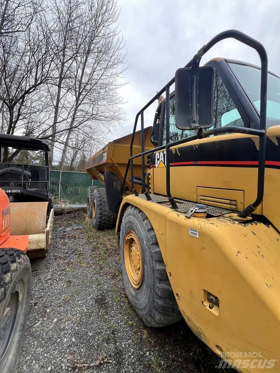 CAT 730 Dumpers articolati