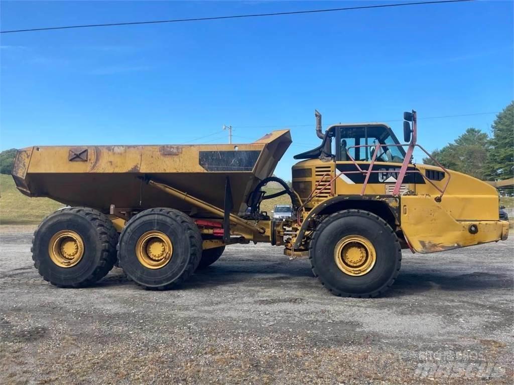 CAT 740 Dumpers articolati