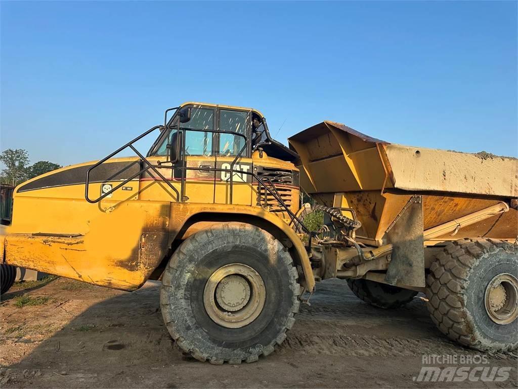 CAT 740 Dumpers articolati