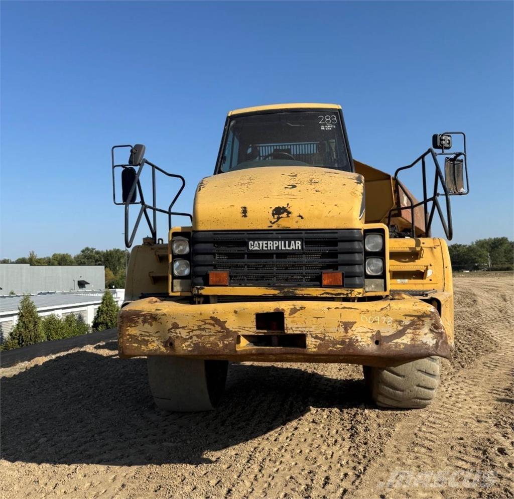 CAT 740B Dumpers articolati