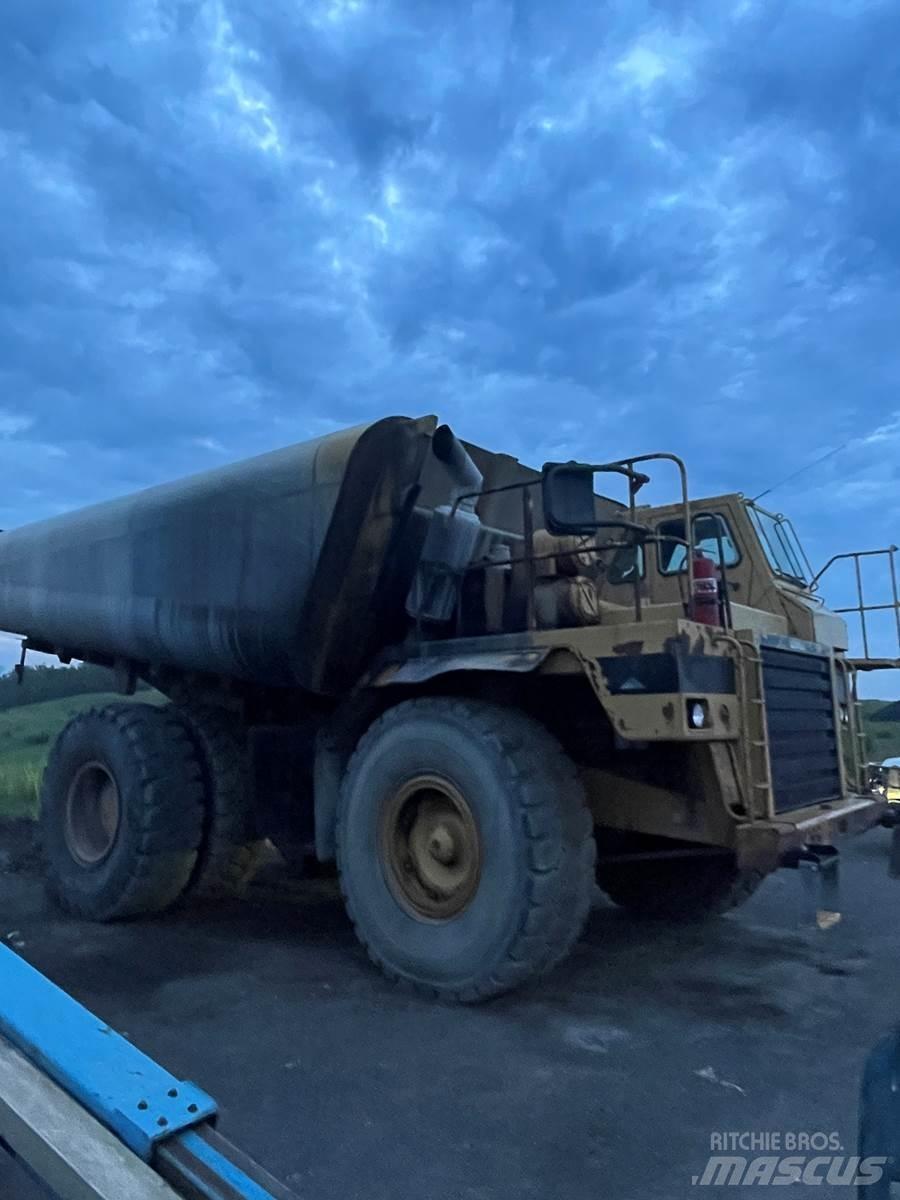 CAT 773B Cisterna