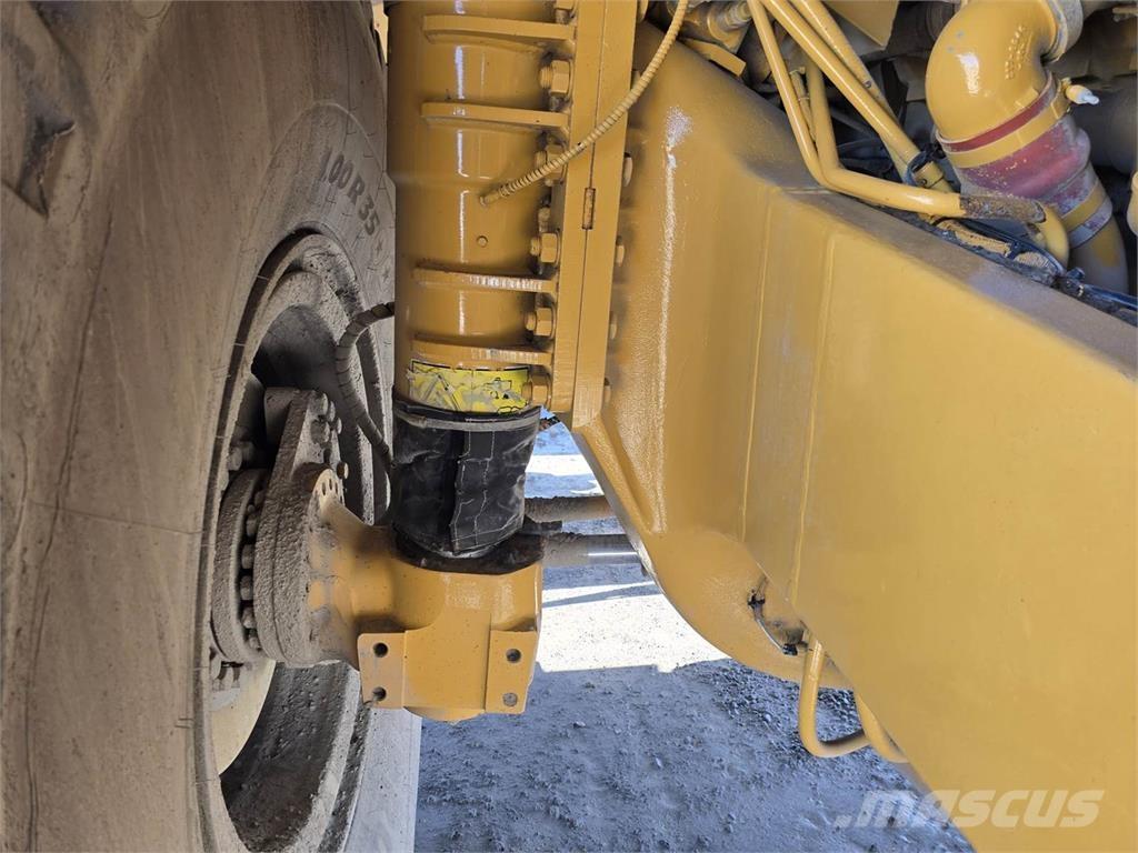 CAT 775F Dumpers articolati