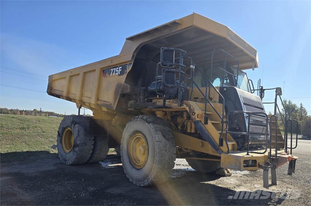 CAT 775F Dumpers articolati