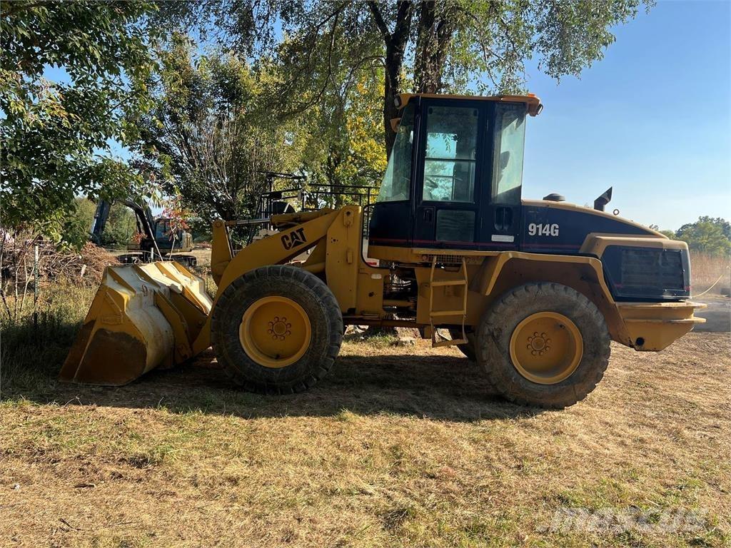 CAT 914G Pale gommate