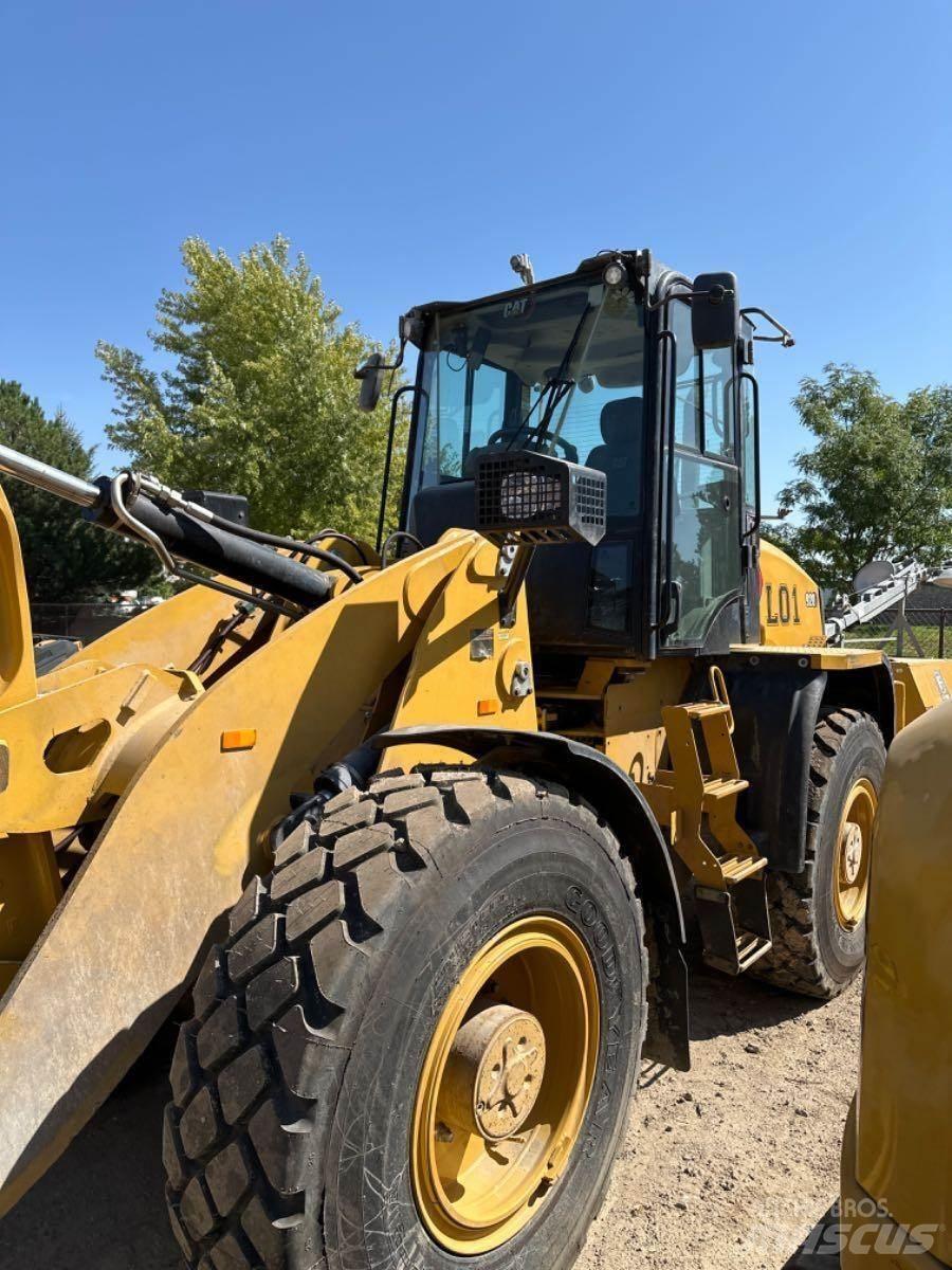 CAT 920 Pale gommate