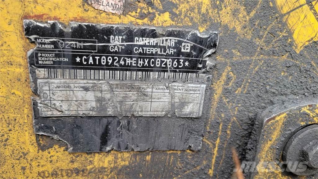 CAT 924H Pale gommate