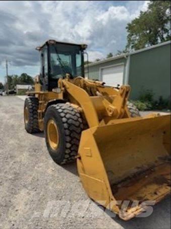 CAT 928HZ Pale gommate