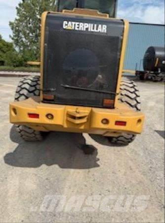 CAT 928HZ Pale gommate
