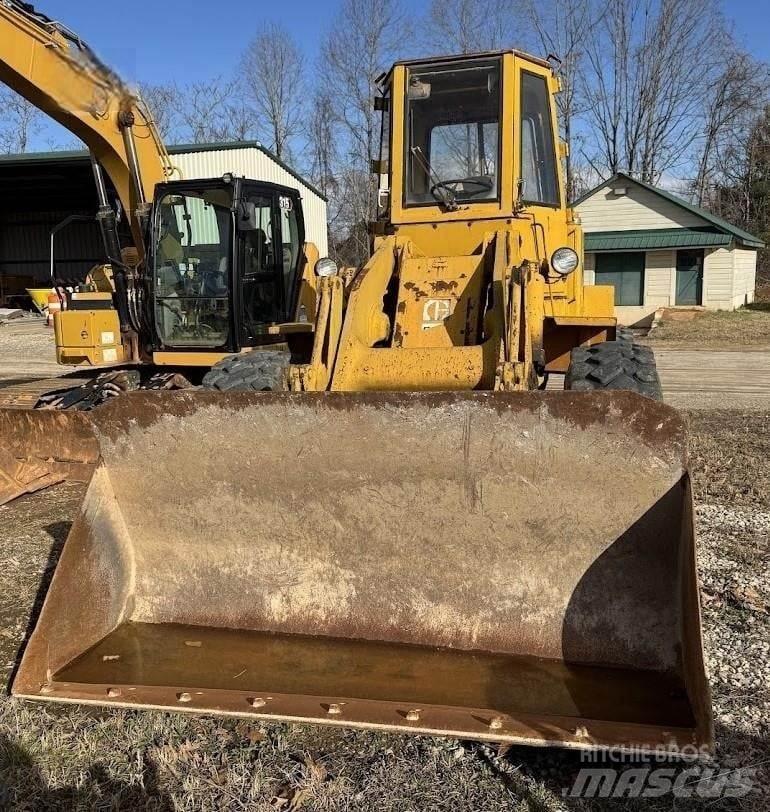 CAT 930 Pale gommate