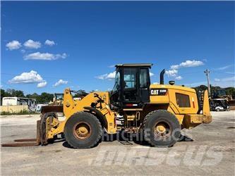 CAT 938M Pale gommate