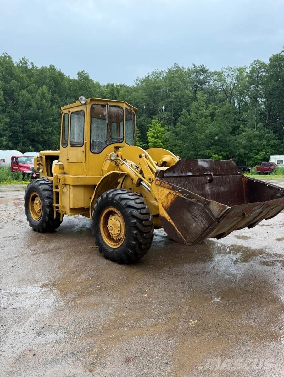 CAT 950 Pale gommate