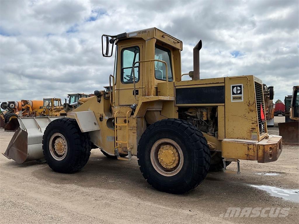 CAT 950B Pale gommate