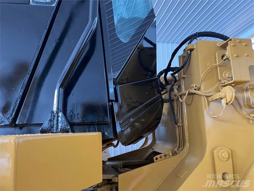 CAT 950H Pale gommate