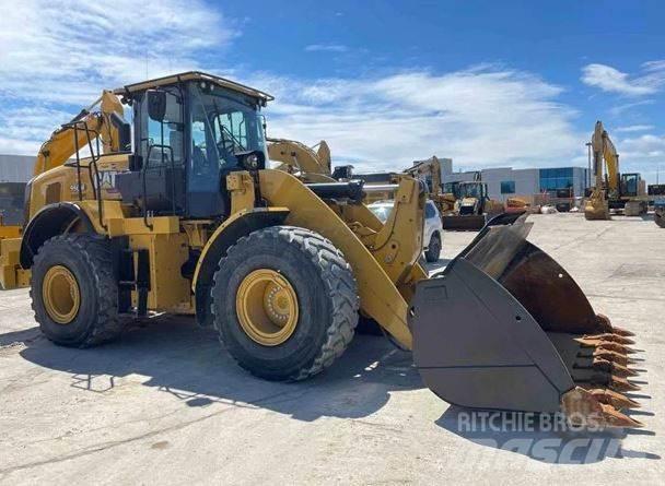 CAT 950M Pale gommate