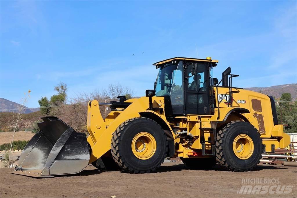 CAT 950M Pale gommate