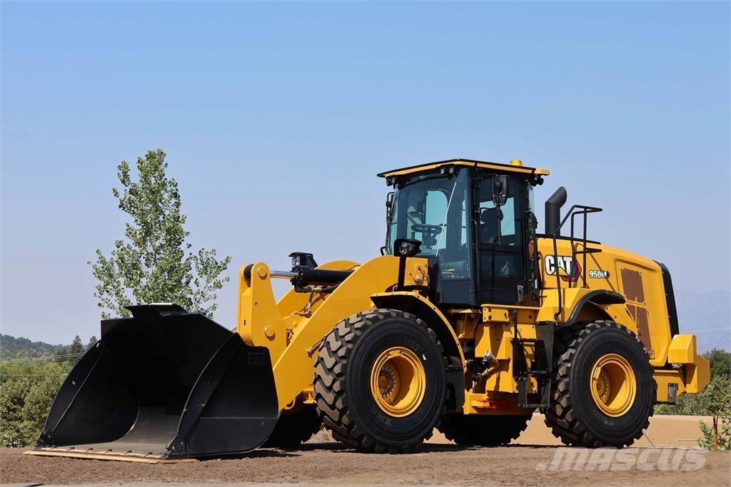 CAT 950M Pale gommate