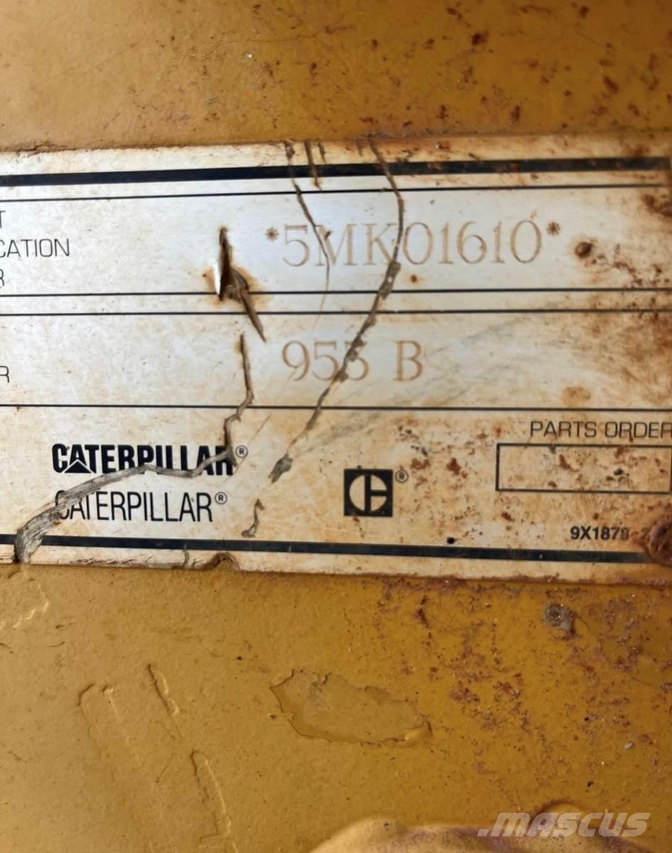 CAT 953B Pale cingolate