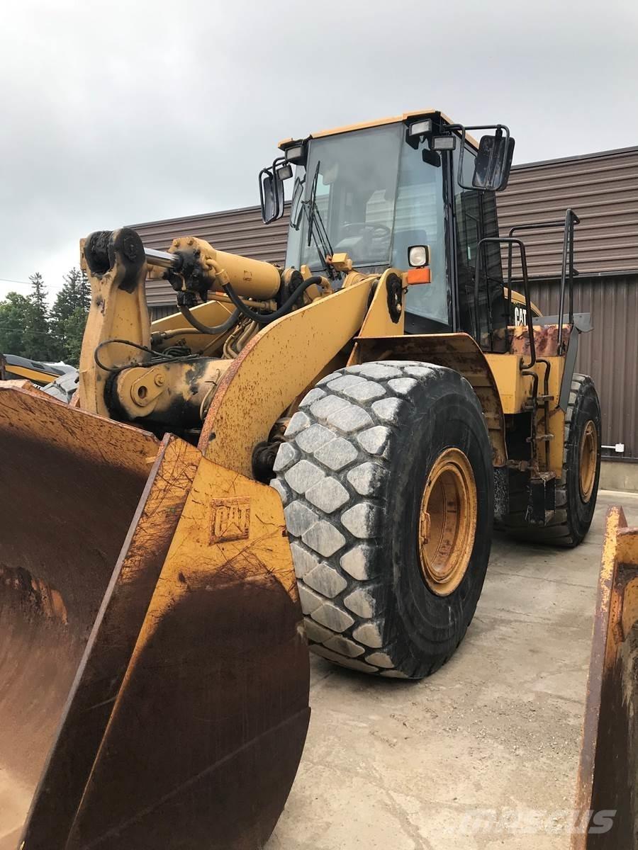CAT 966G Pale gommate