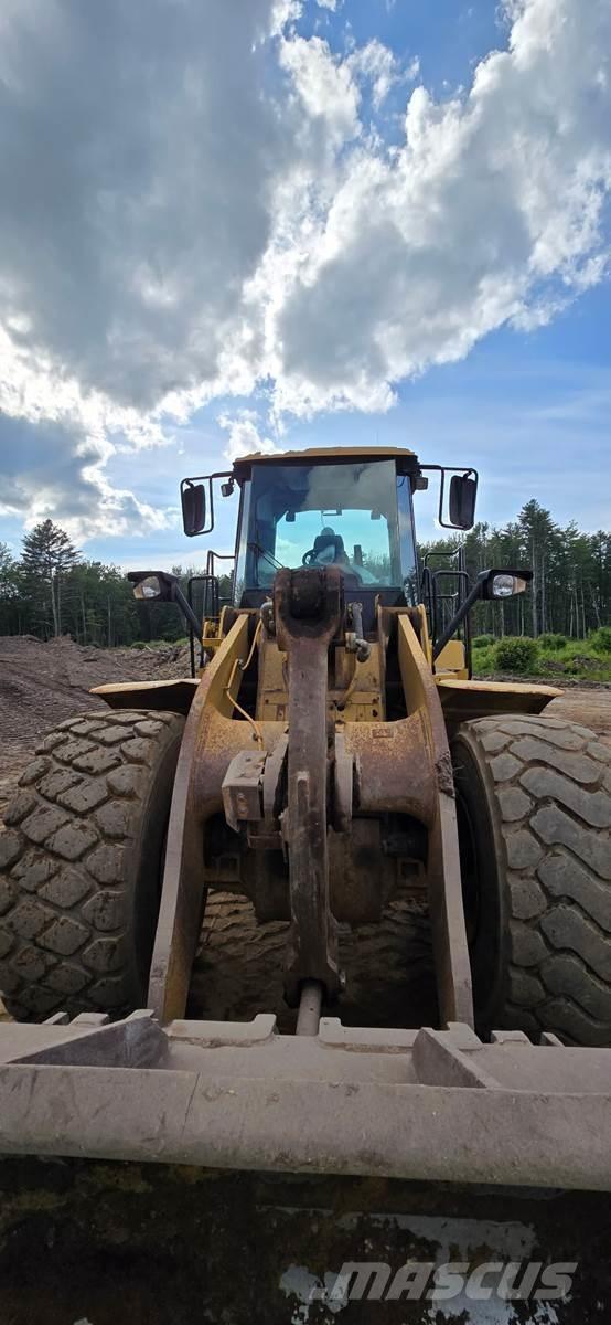 CAT 966H Pale gommate