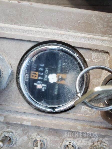 CAT 980C Pale gommate
