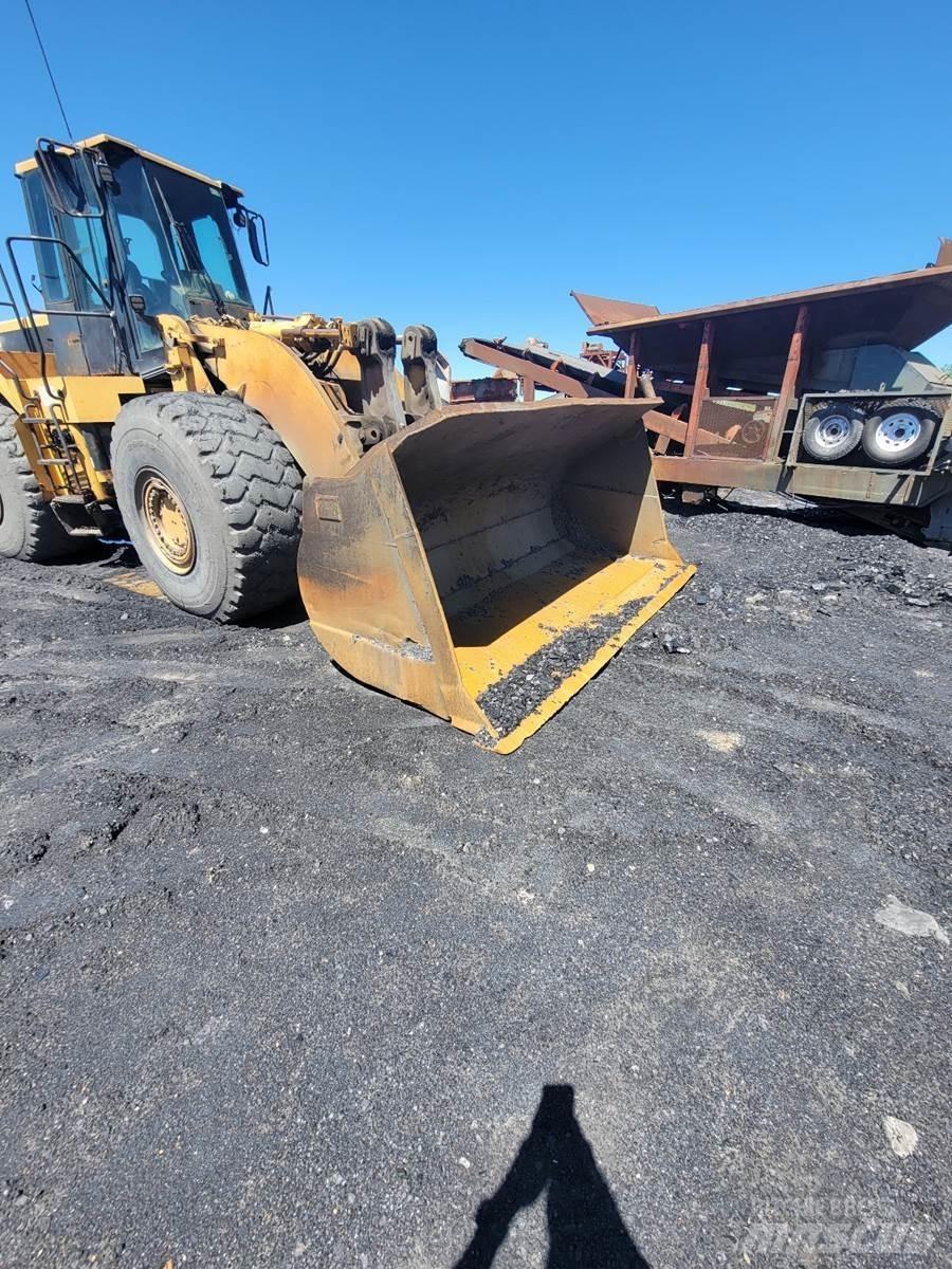 CAT 980G Pale gommate