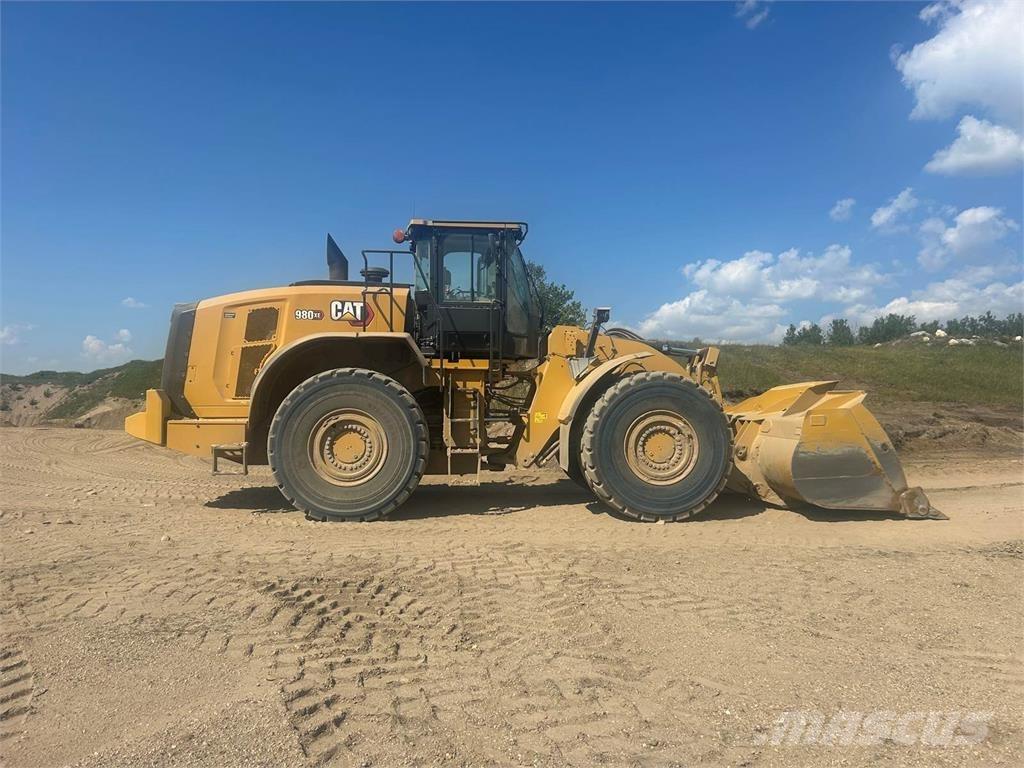 CAT 980XE Pale gommate