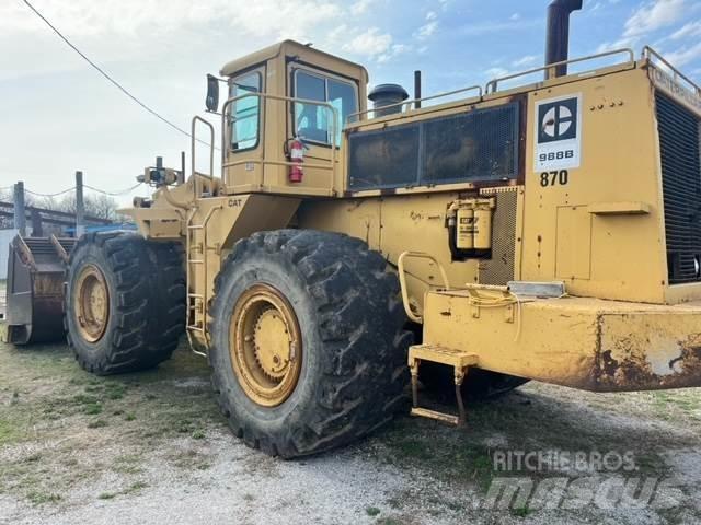 CAT 988B Pale gommate