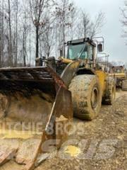 CAT 988F Pale gommate