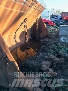 CAT 992G Pale gommate