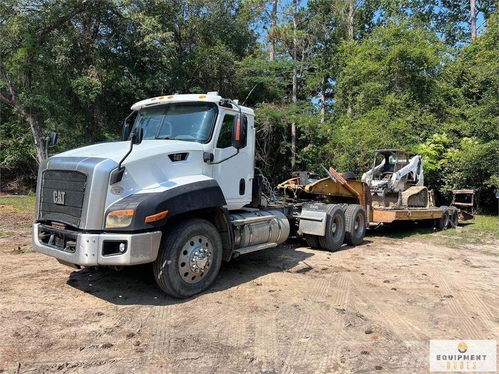 CAT CT660S Motrici e Trattori Stradali