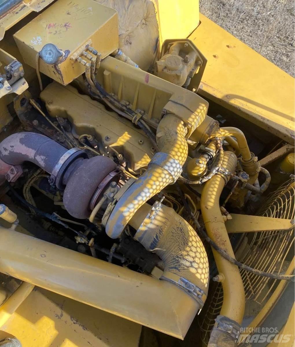 CAT D250B Dumpers articolati
