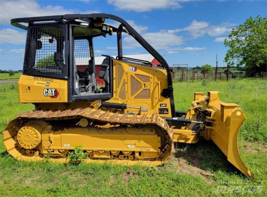 CAT D3 Dozer cingolati