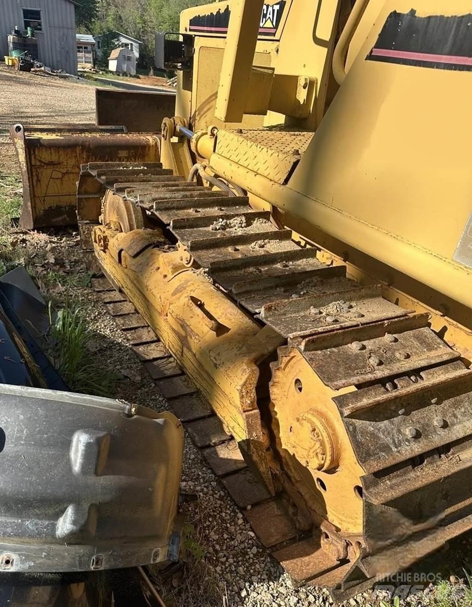CAT D3B Dozer cingolati