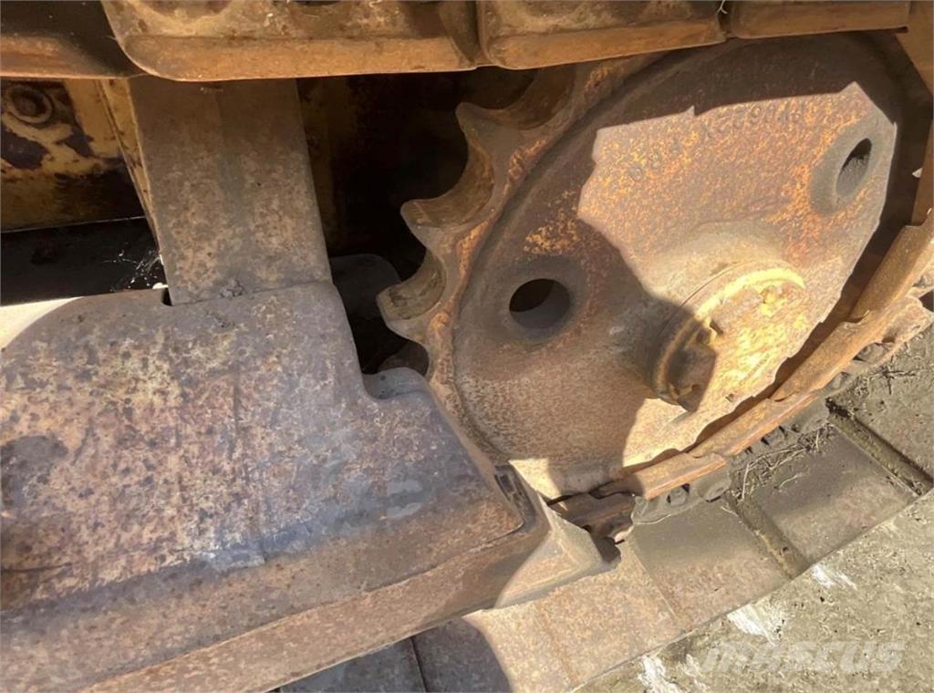 CAT D3B Z Dozer cingolati