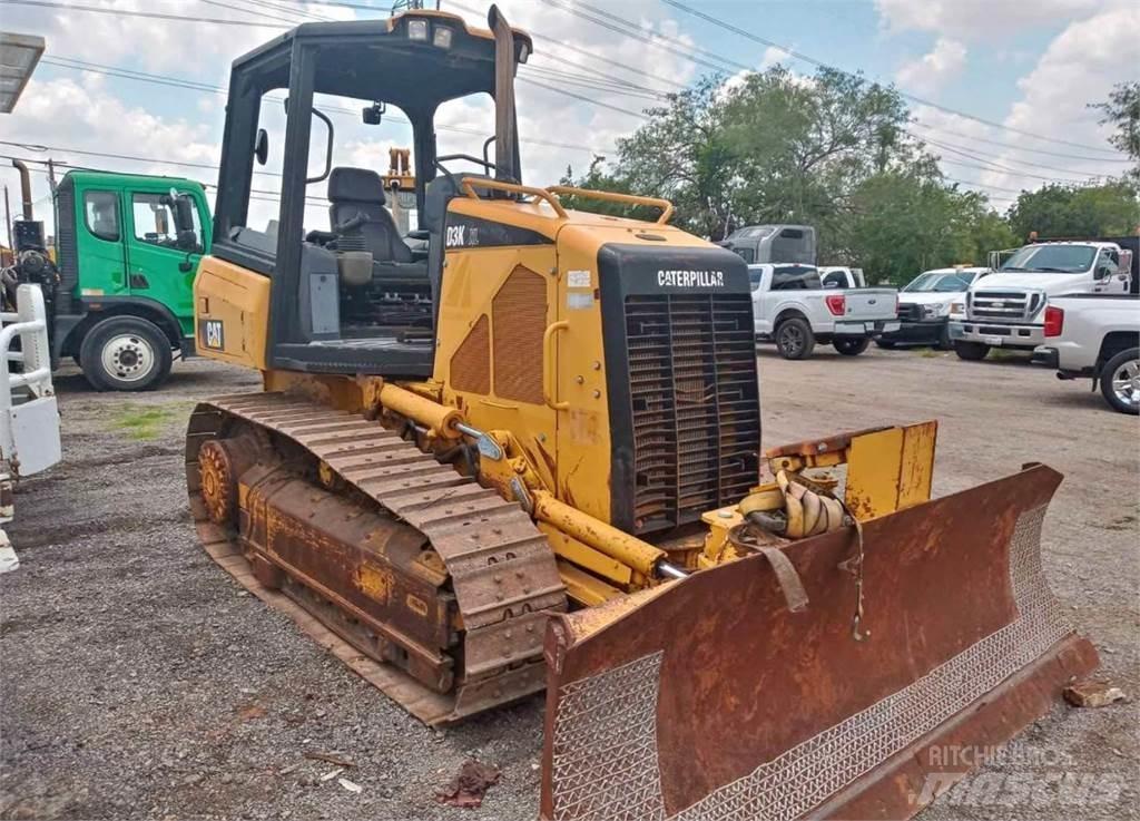 CAT D3K XL Dozer cingolati