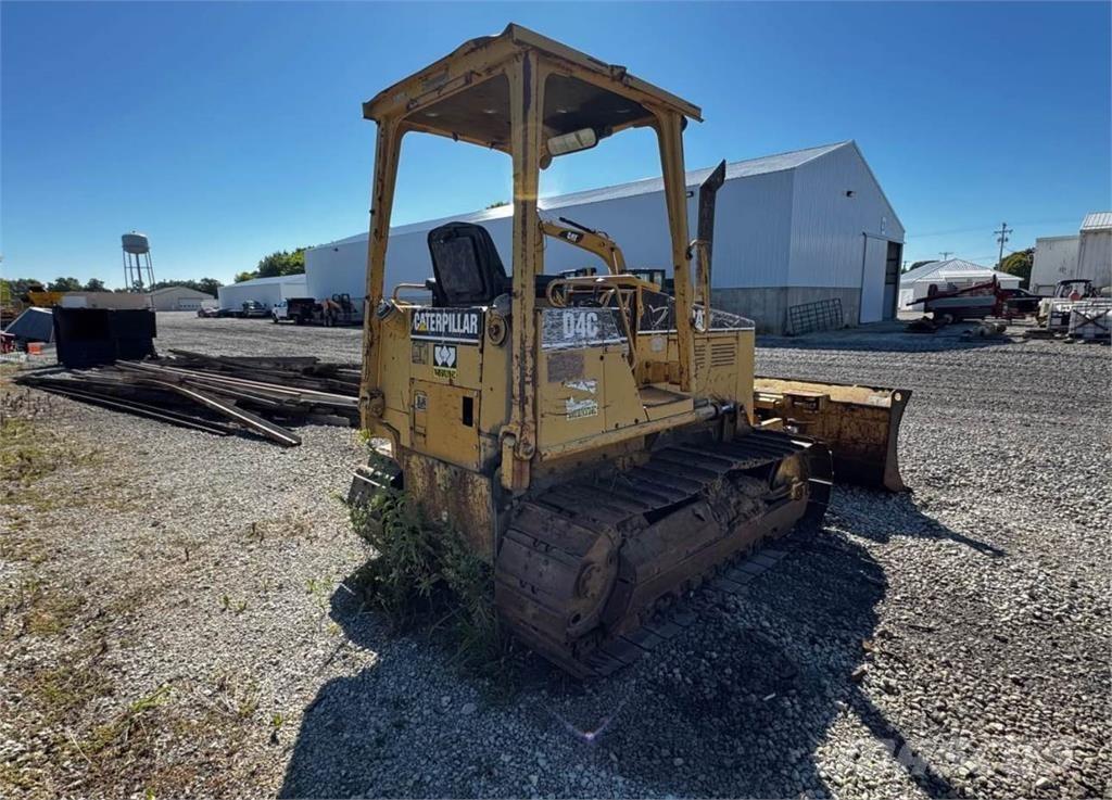 CAT D4C Dozer cingolati