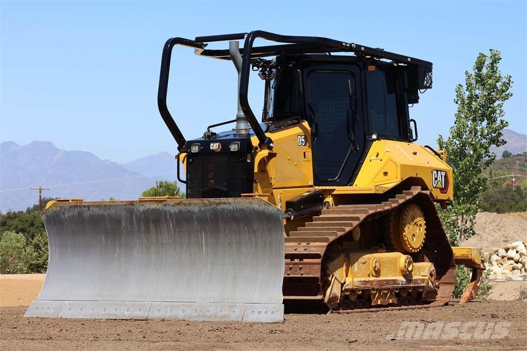 CAT D5 XL Dozer cingolati