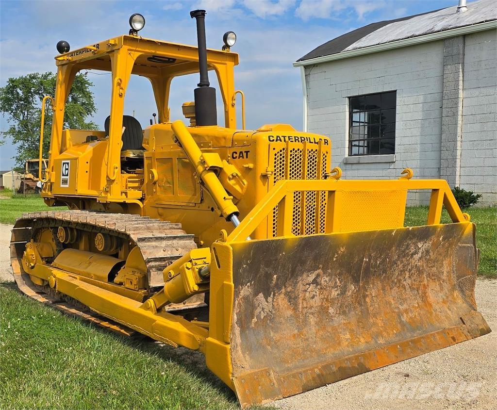 CAT D5B Dozer cingolati