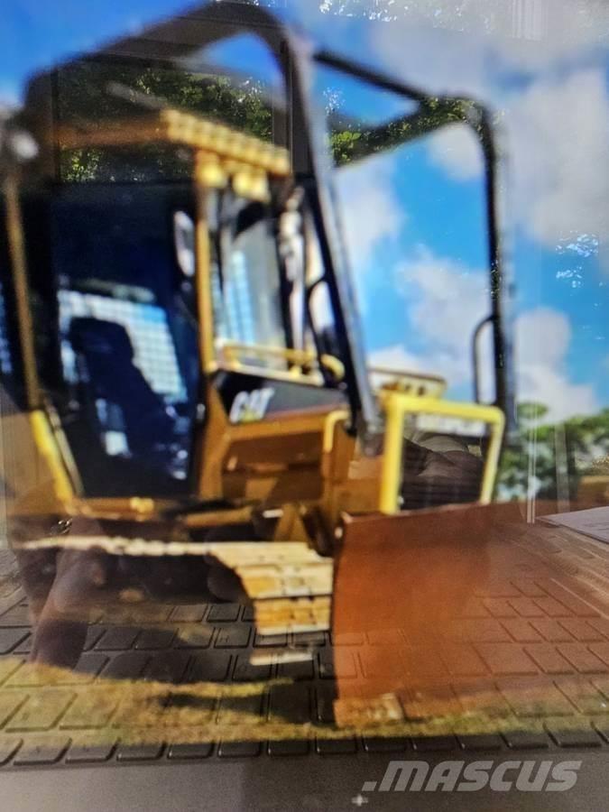 CAT D5G XL Dozer cingolati