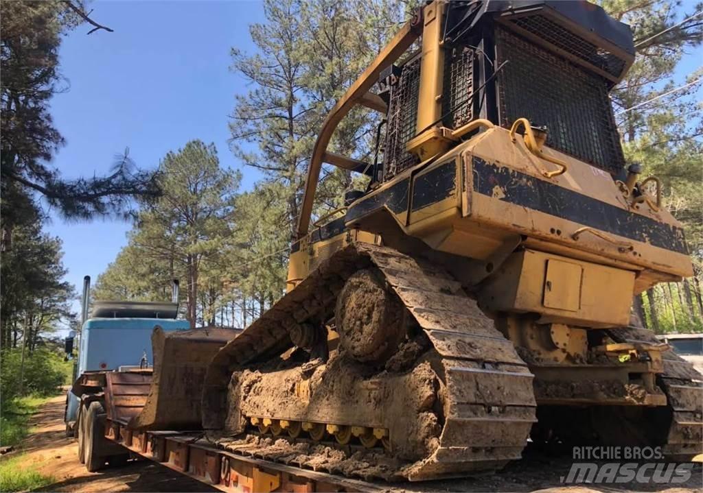 CAT D5M Dozer cingolati