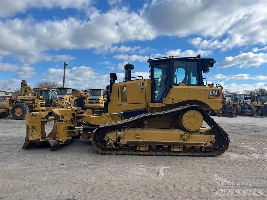 CAT D6 Dozer cingolati