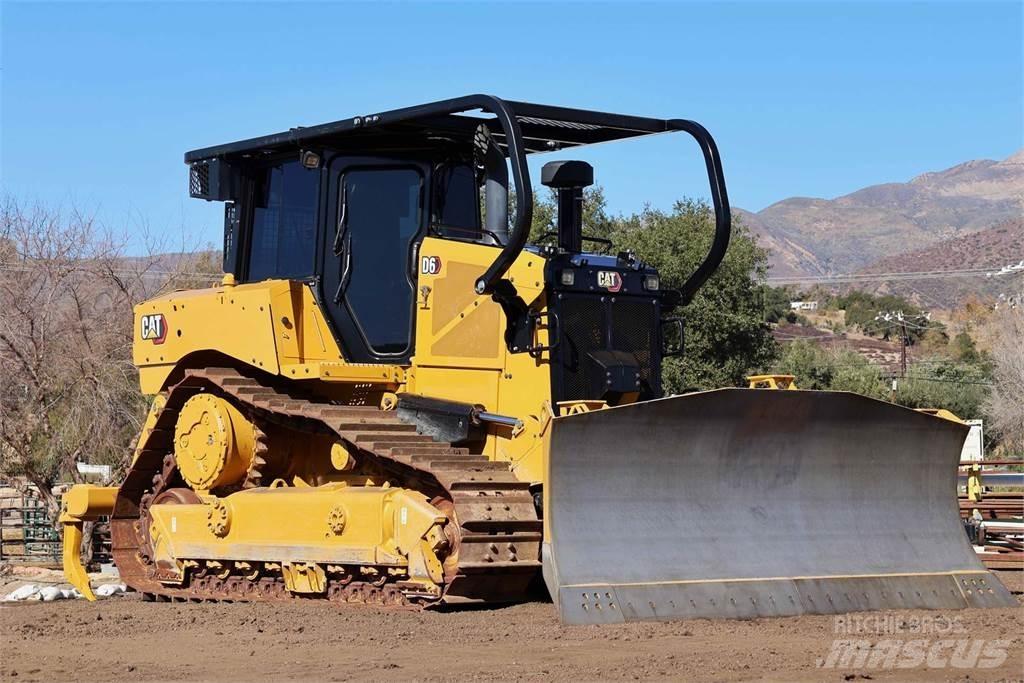 CAT D6 XL Dozer cingolati