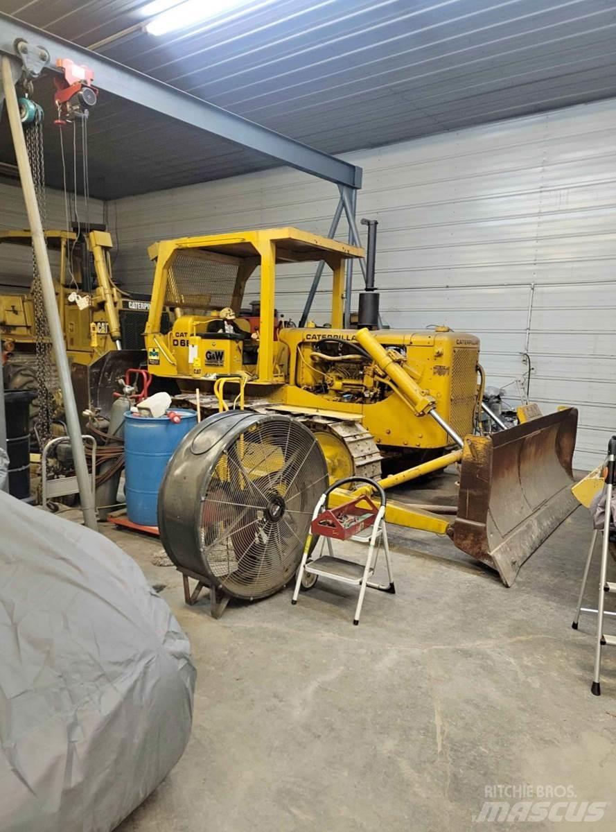 CAT D6B Dozer cingolati