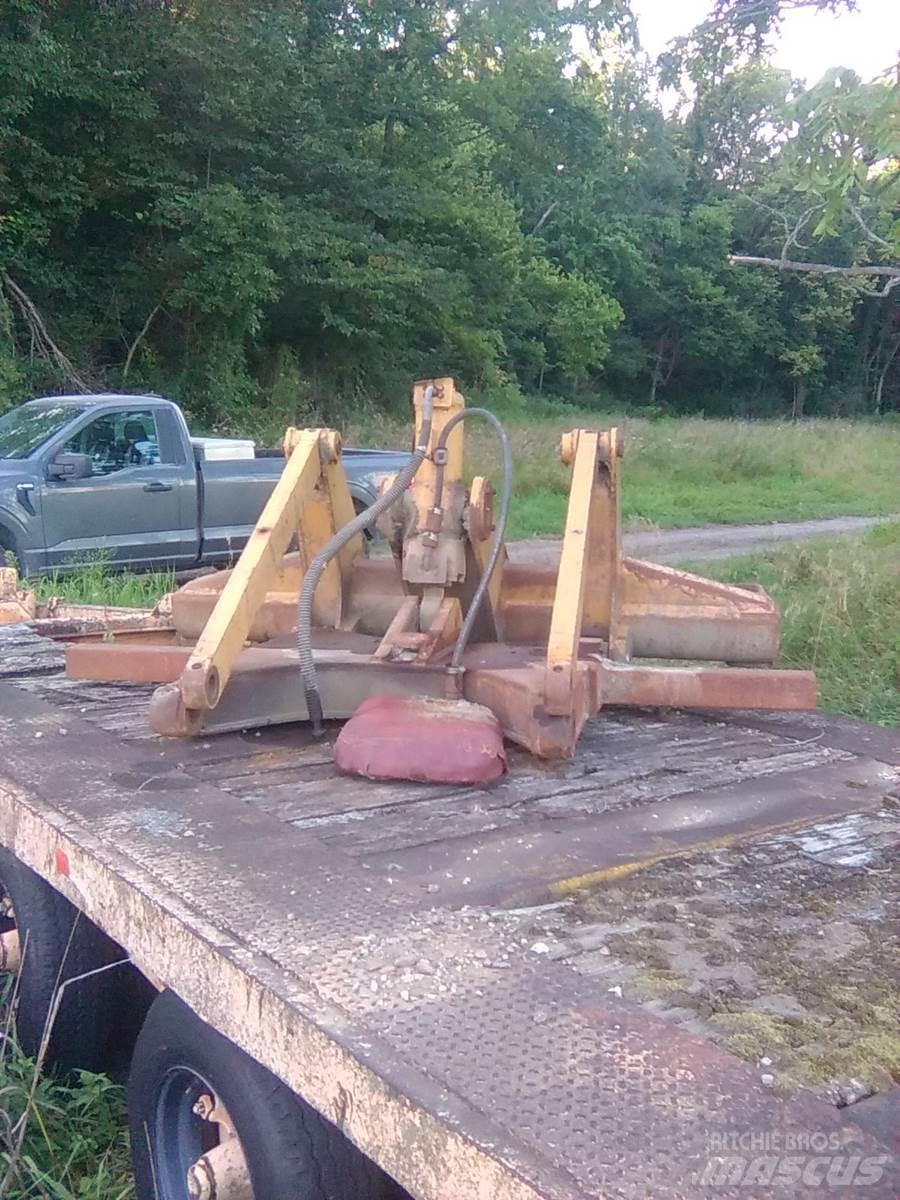 CAT D6R Scarificatori