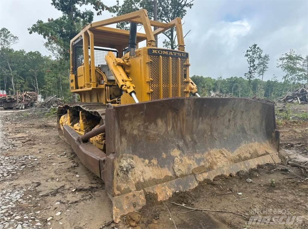 CAT D85E Dozer cingolati