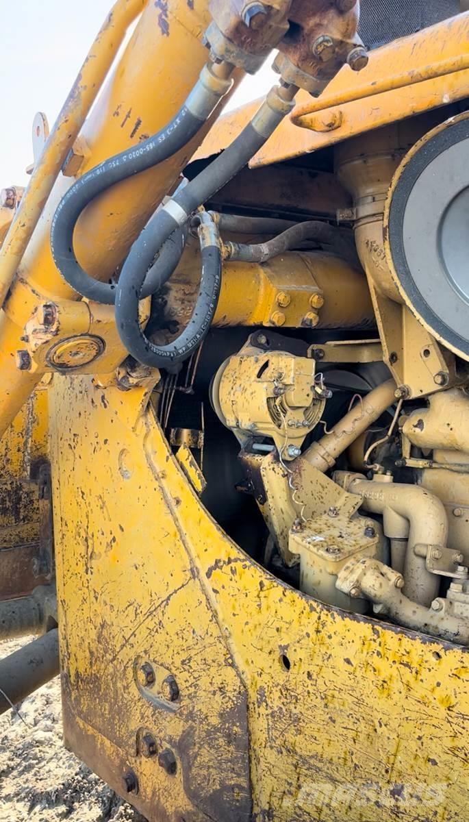 CAT D8H Dozer cingolati