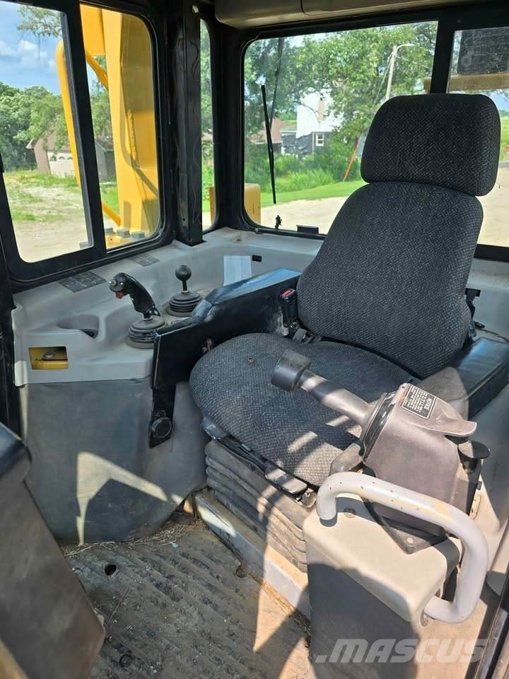 CAT D8R Dozer cingolati